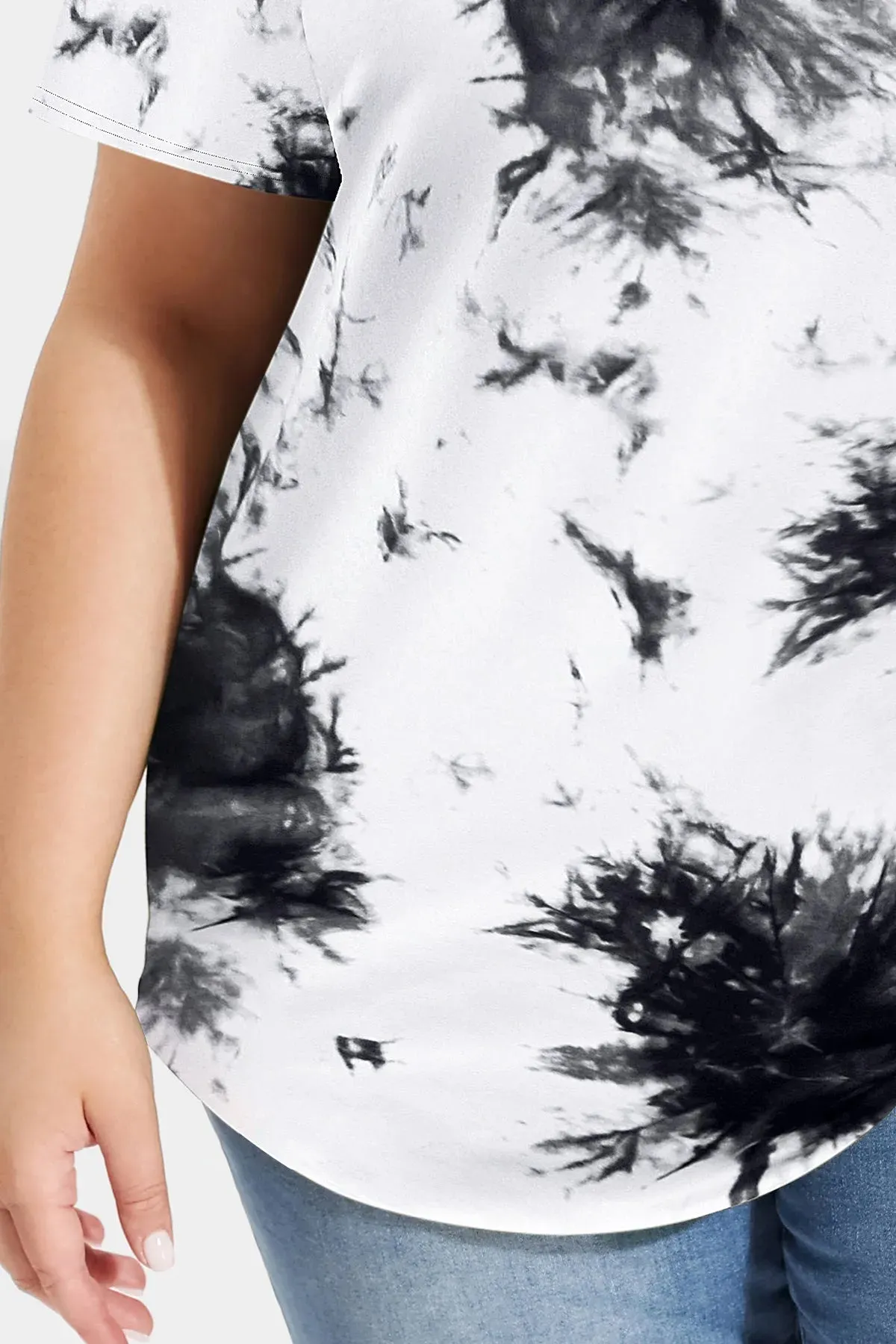 Fashion Cruise Resort Tie Dye V Neck Tee