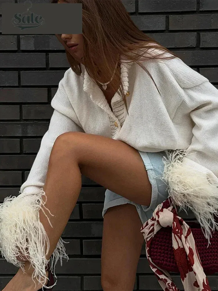Feather Cuff Knit Sweater – Perfect for Autumn Casuals