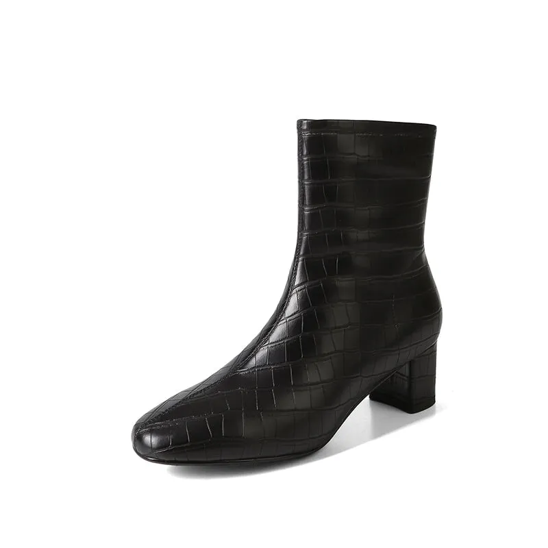 Women's Round-Toe Chelsea Boots in Crocodile-Embossed Cowhide Leather